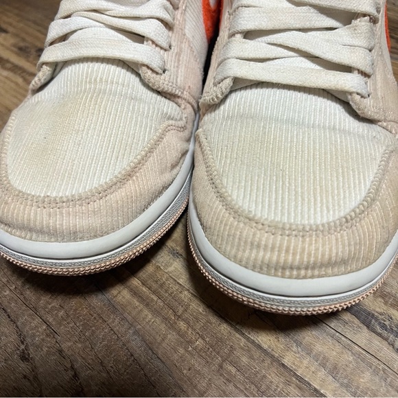 Jordan 1 Mid SE Sail Orange Quartz Corduroy Sneakers Womens Size 9.5 - Picture 4 of 10